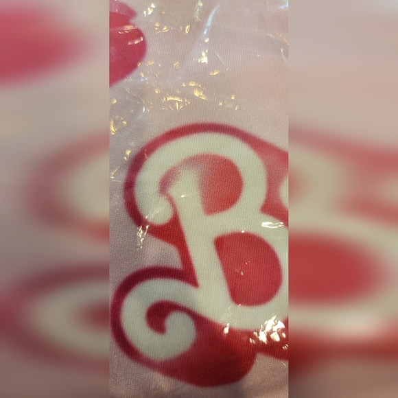 Price is FIRM!!! Barbie Luggage Cover Size Large 25-28in - Picture 7 of 8